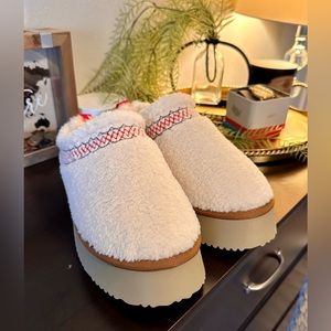Platform slippers